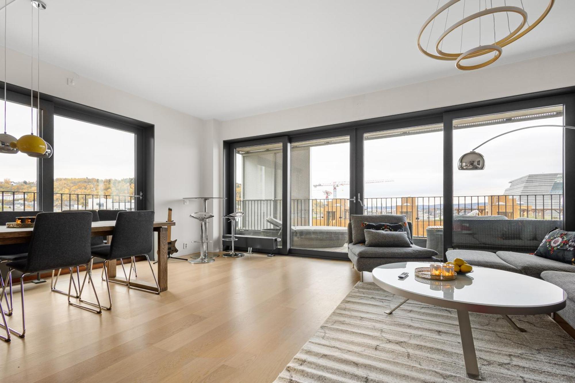 Spacious Modern 3br At Barcode