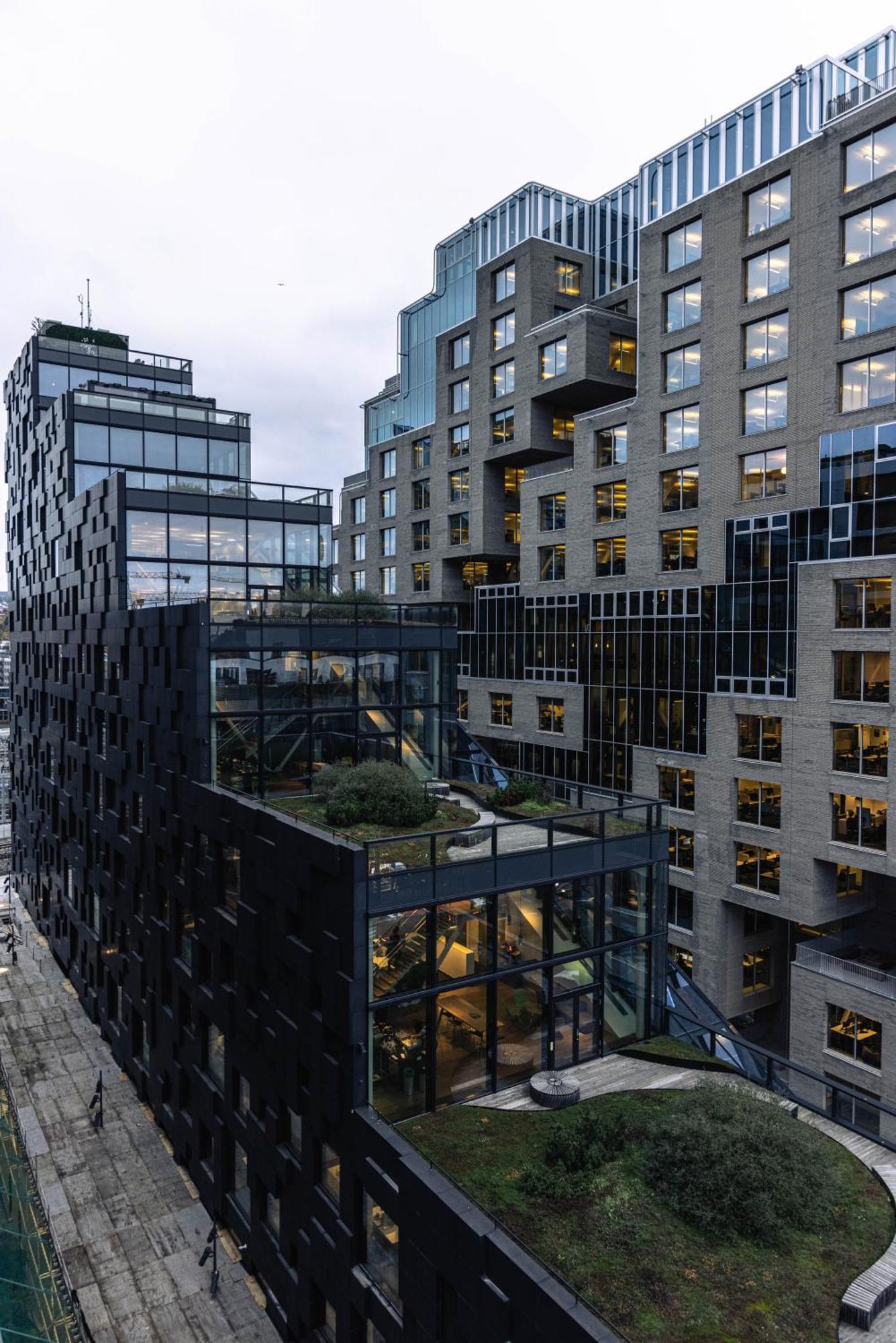 Spacious Modern 3br At Barcode Apartamento